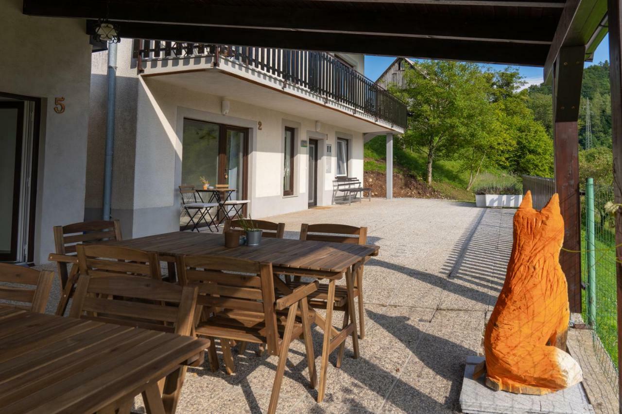 The Foxhouse Hotell Tolmin Eksteriør bilde