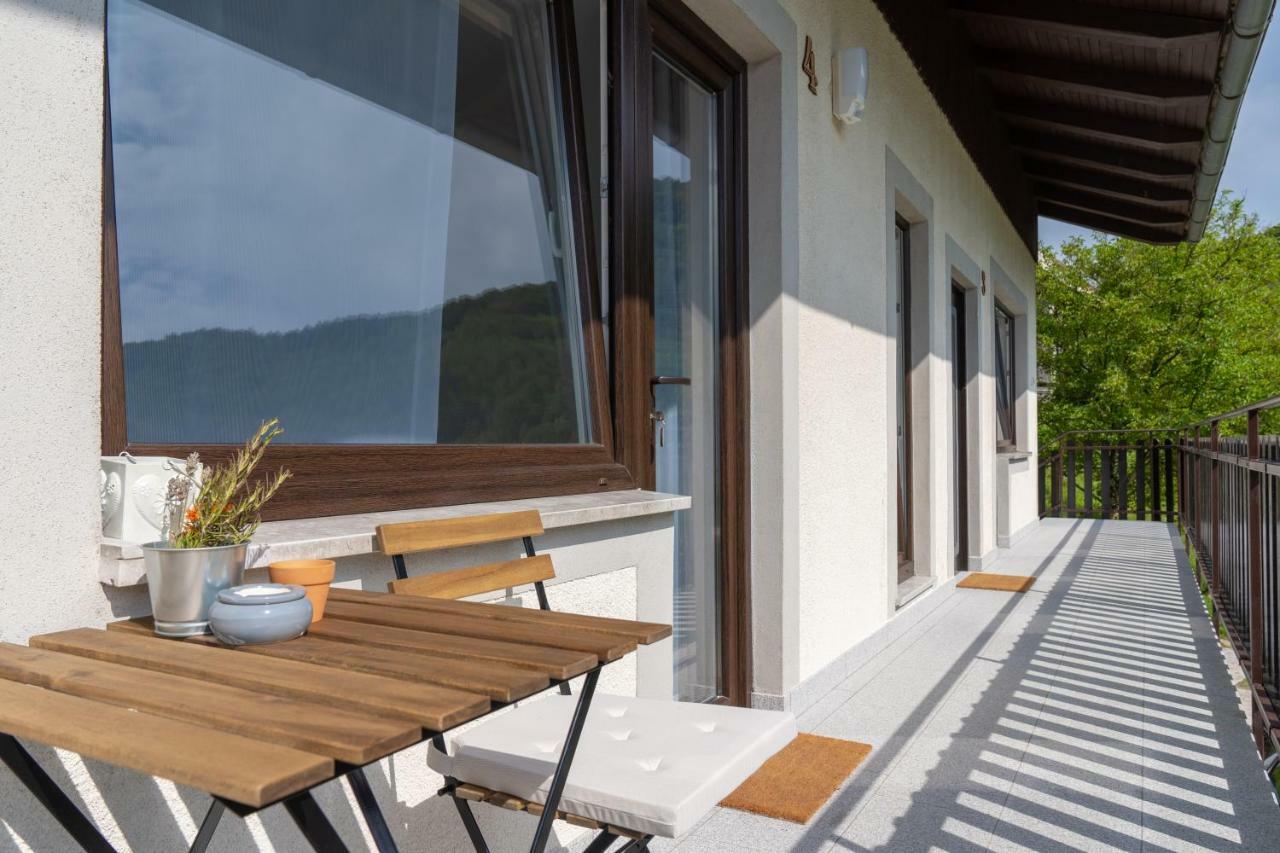 The Foxhouse Hotell Tolmin Eksteriør bilde